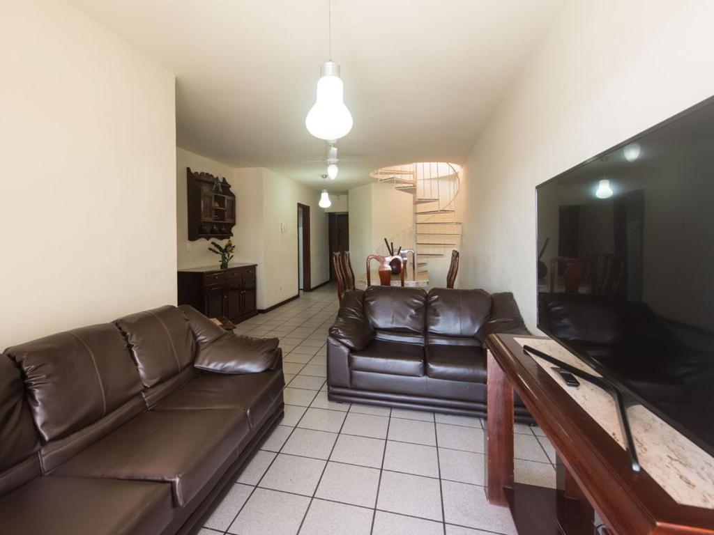 Excelente Cobertura Duplex A 2 Quadras Da Praia Do Forte Com 4 Quartos Cabo Frio Eksteriør bilde